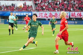 梅西在法甲的进球数揭晓与C罗莱万的得分对比